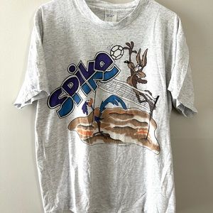 Vintage 1994 Looney Tunes College Ware Volleyball Tee
